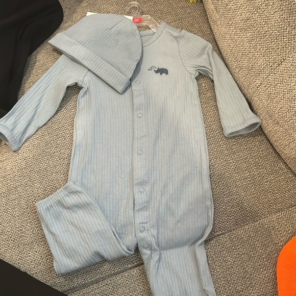 Carter's Other - Carter’s 6M pajama with matching hat NWT